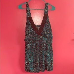 ❤️ CUTE GREEN AND BLACK LEOPARD PRINT CAMI ❤️